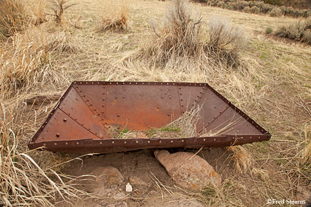 Old Iron Town Metal Shroud